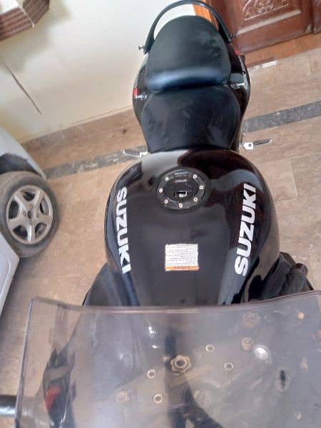 Suzuki Hayabusa in mint condition 4