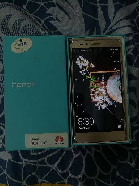 Huawei honor 5x for sale in excellent condition 1