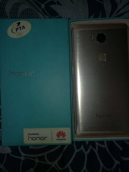Huawei honor 5x for sale in excellent condition 2
