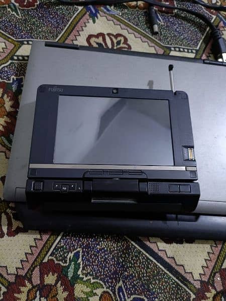 2 x laptop and 1 lcd for urgent sale 17