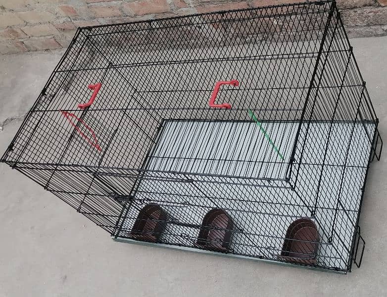 1.5by2.5 ft Folding Cage With Metal tray 4