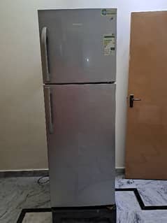 Hisense Refrigerator 419 Liters Double Door Top Mount ‎- RT419N4DGN