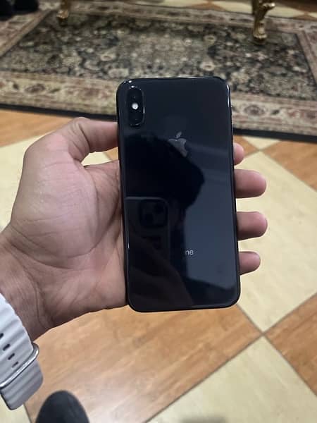 iPhone x  64 Gb Non pta water pack 5