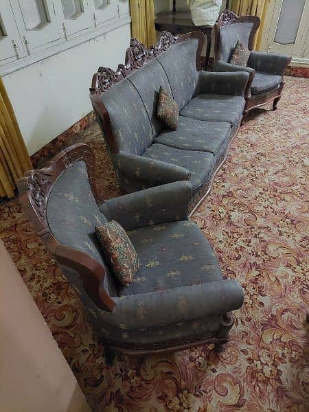 5 Seater/Sofa Set/Chinyoti made/kali tali/Solid wood/High quality 6