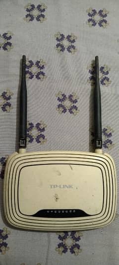 TP Link Wifi Router tl-wr841n 0