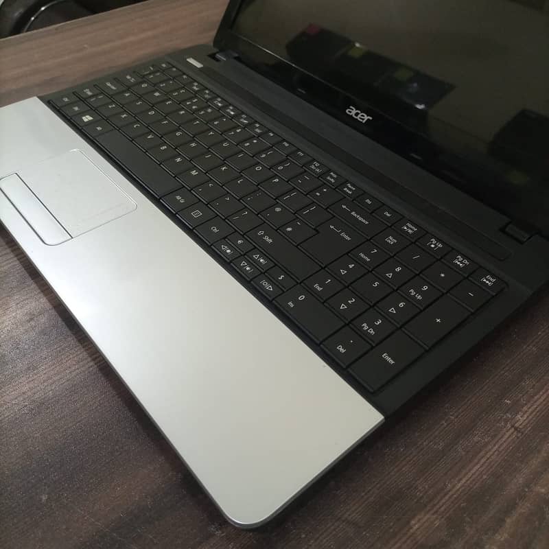 Acer Aspire E1-571-6837 Core i5 3rd Gen 8GB Ram Memory 320GB HDD 0