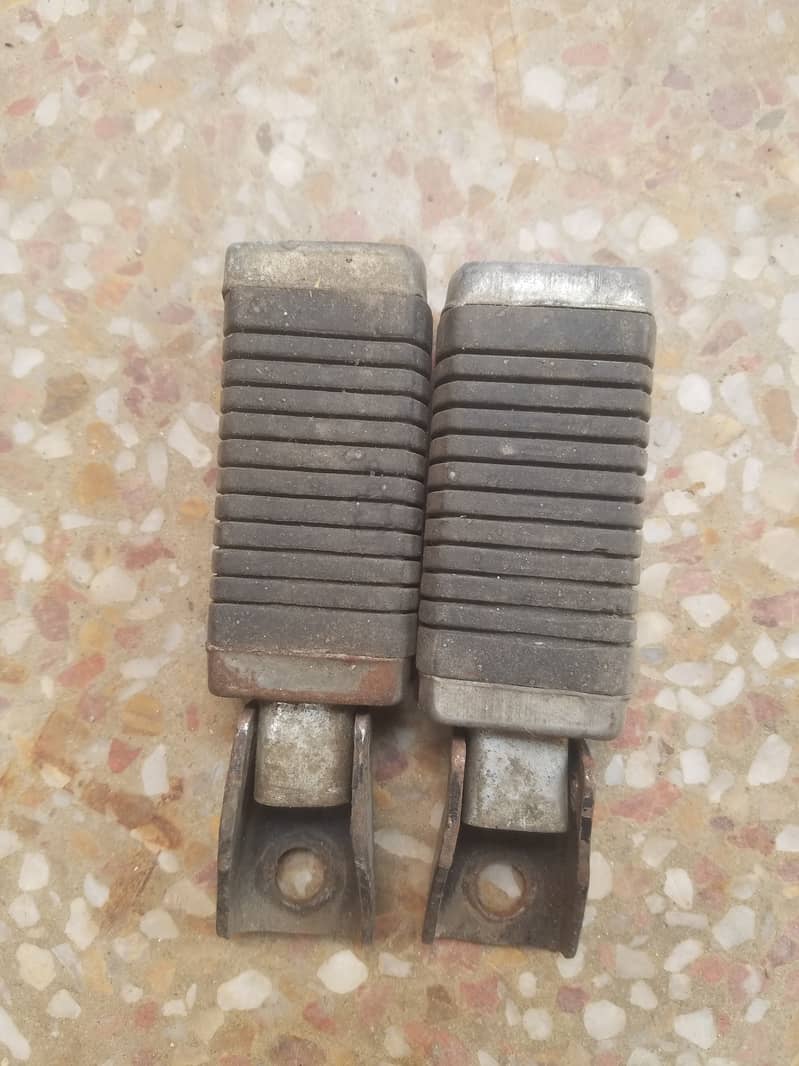 Honda CG125 Foot Rests. O3244833221 0