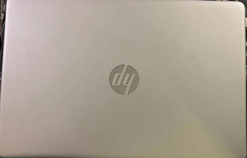 HP 15- Laptop 11th Gen Intel Core i3, 8GB, 256GB SSD, Windows 11 1