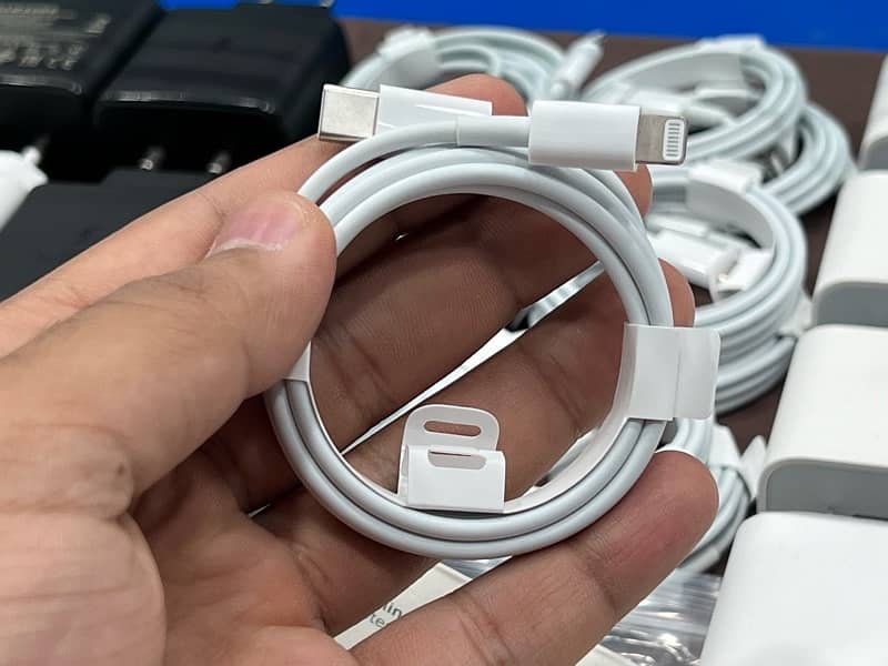 iPhone 20W fast charger 100% original 5