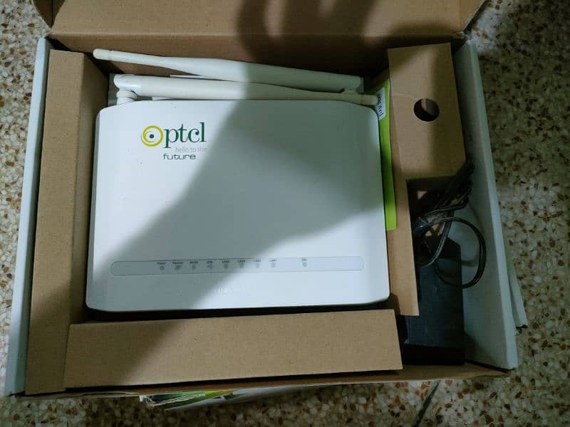 TP LINK AND PTCL MODAM AND TPLINK 1 TIME USE with DELIVERY 4
