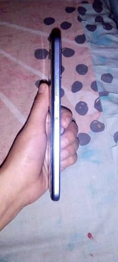 vivo y33s condition 10/10 charger box also available PTA approved