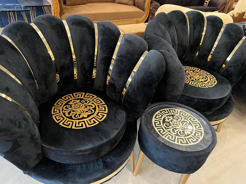 sofa chairs/ chairs / bed room chairs/poshish chairs/ chair with table 8