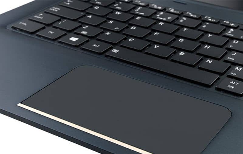 Toshiba Portege Dynabook X30T | Detachable / Convertible laptop 6
