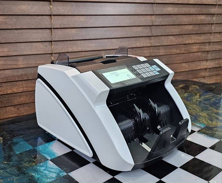 Cash Note Currency Counting Machine with Fake Note Detection 4