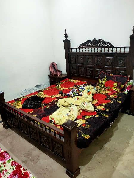 Pure wooden Bed set with dressing 2
