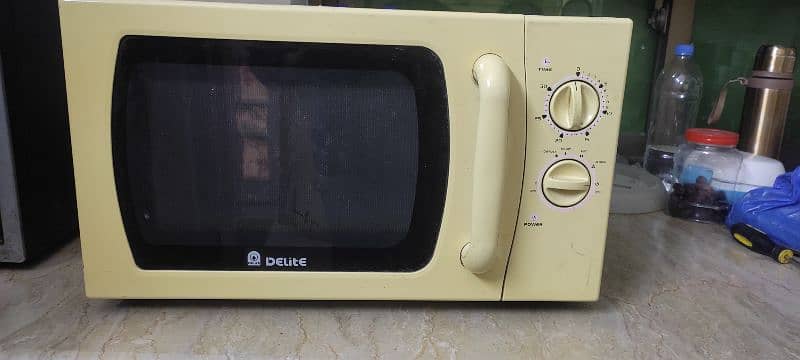 microwave oven/Oven/delite/ 0