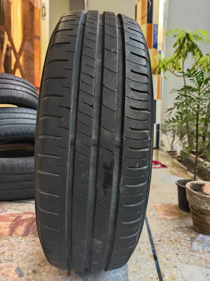 Dunlop 165/65R14 Tyres 15