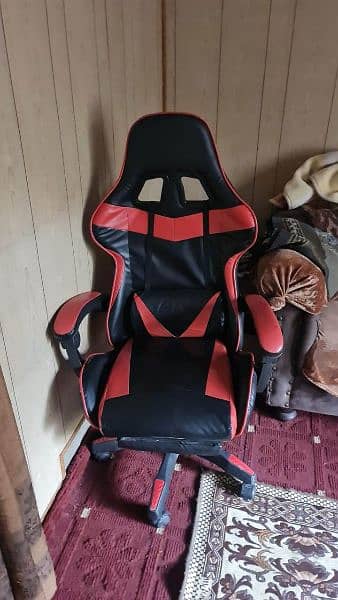 TGC Lagos Black and Red Faux Leather Gaming Chair 1