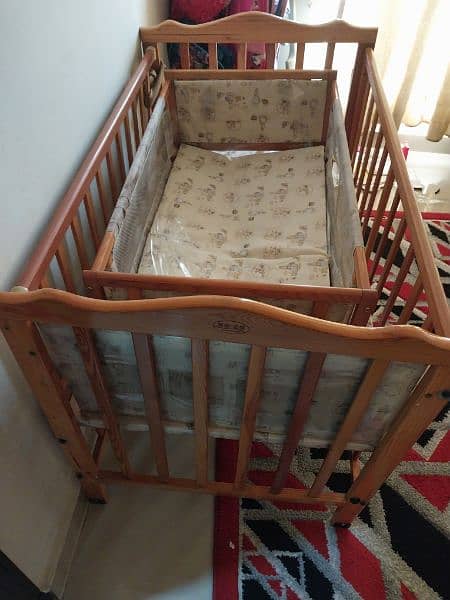 used baby cot 1
