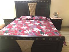 Bed with site tables & dressing table