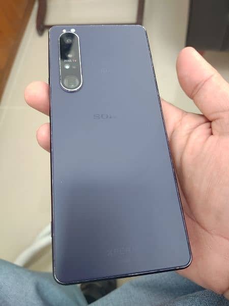 Sony Xperia 1 Mark 3 & Xperia 5 Mark 2 0