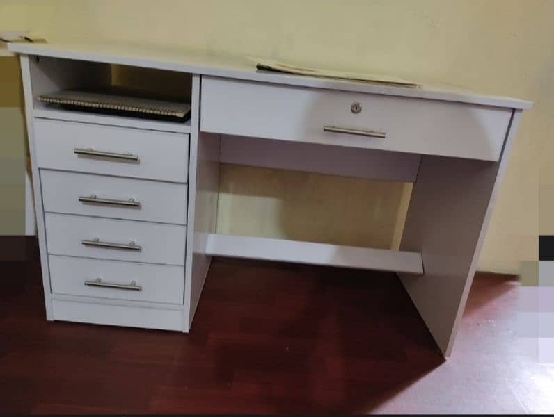 Home Office Table/Gaming Table/Computer Tables Brand New 03164773851 14
