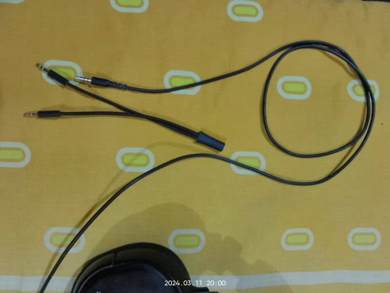 Headphone Headset For Gaming. Steel Series Arctics 1. 2