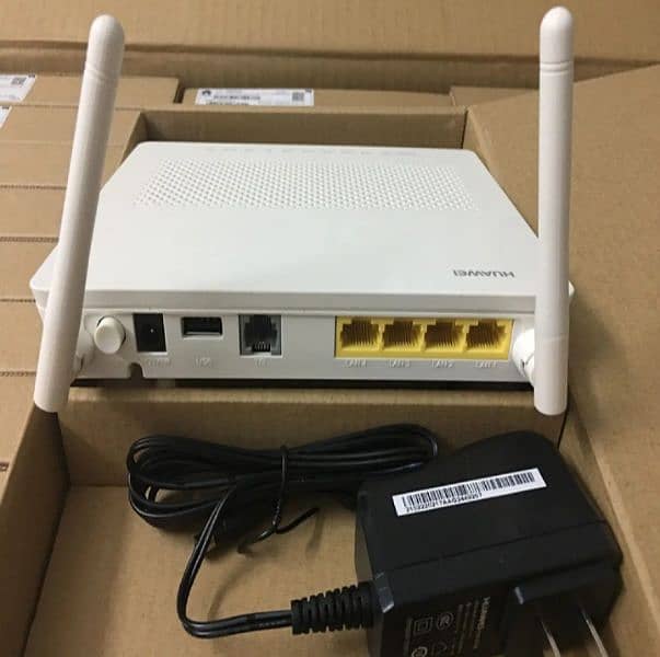 Huawei HG8546M  Xpon Gpon Epon Fiber Optic Wifi Router with adapter 3