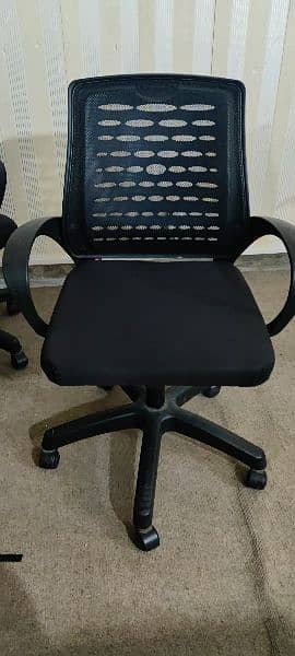 Office Adjustable wheel Chair. 0