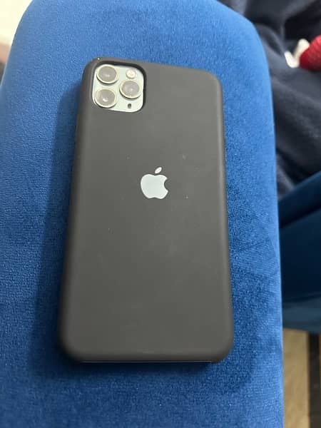 iPhone 11 Promax 256GB PTA Approved (dual sim) Space Grey 2