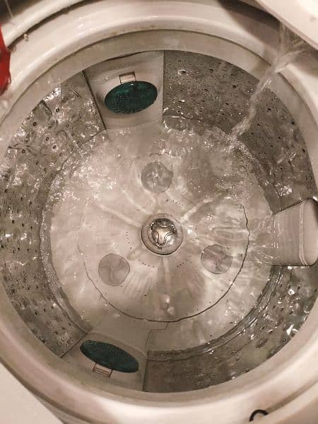 lg washing machine 10 kg for sale good working good condition 3