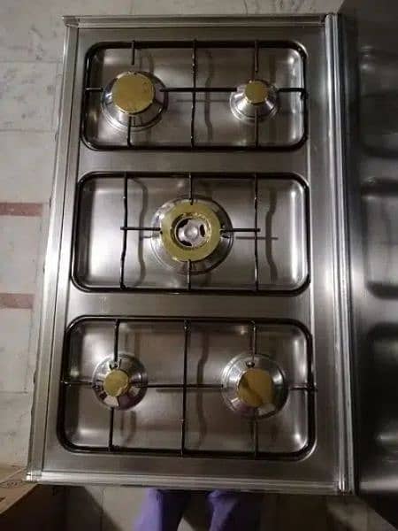 Tecnogas cooking range. 3