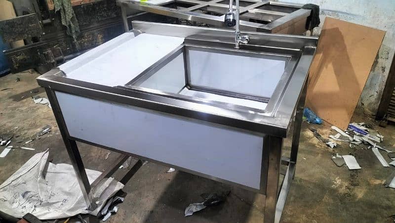 Commercial Pizza prep table under counter chiller / Pizza oven China 7