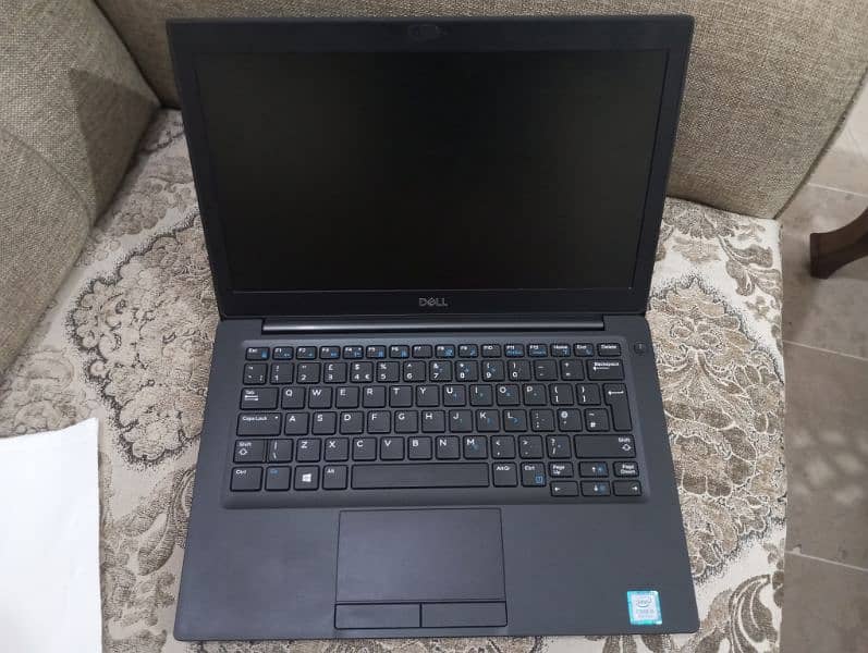 Dell Latitude i5 8th Generation Mint condition total untouched 0