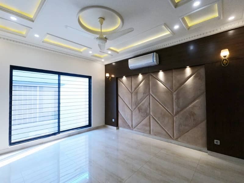 10 Marla Ultra Classic House For Sale Bahria Town Lahore 15
