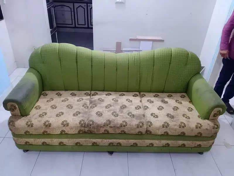 Sofa Cleaning Service/ Mattress/ Carpet/ Rugs/Curtains/Blinds cleaning 8