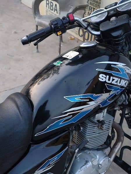 Suzuki 150 Se 2021 3