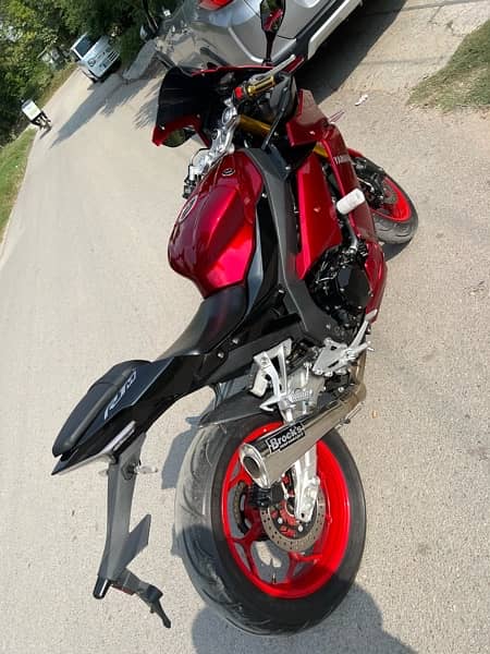 yahama R1m replica 400cc 2