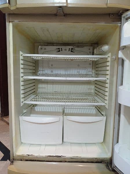 PEL refrigerator 5