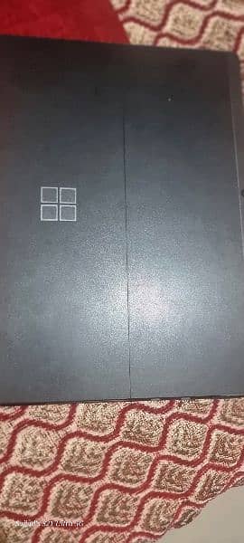 Microsoft surfacebook Pro X 16 gb Ram complete box 5