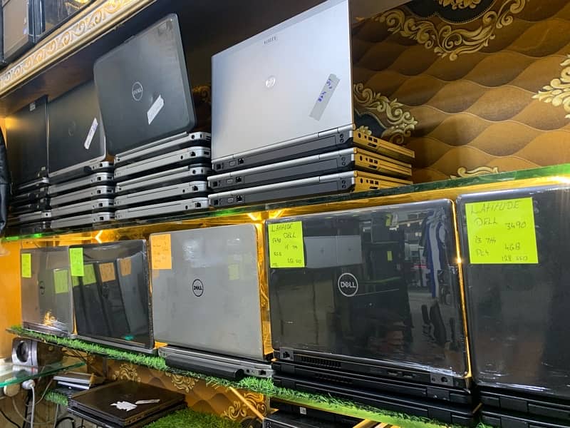 All laptops available Dell  / good price / holl sell rate 0