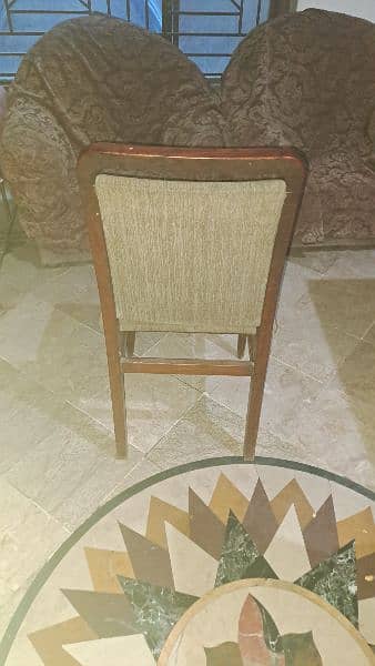 8 dining chairs set for sale in good condition 1