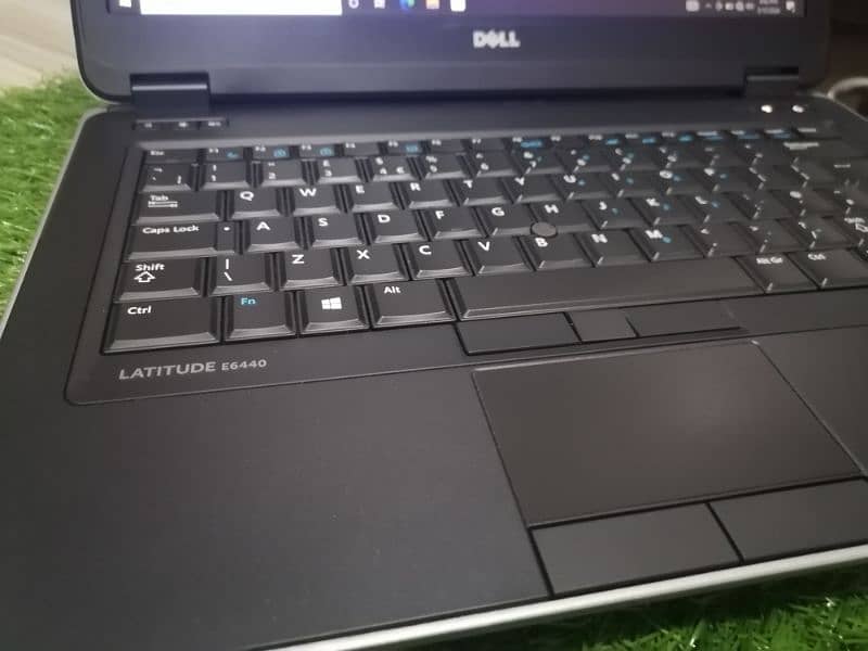 Dell 6440 i7 4th with 2GB dedicated graphics card 1