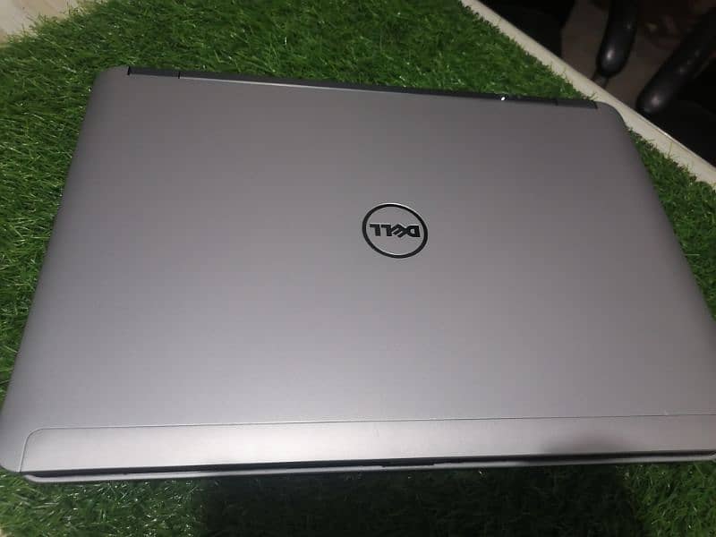 Dell 6440 i7 4th with 2GB dedicated graphics card 7