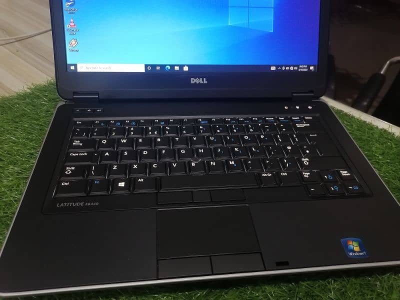 Dell 6440 i7 4th with 2GB dedicated graphics card 9