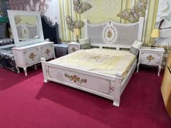 Double bed /side table/furniture/king size bed/wooden bed/dressing 0