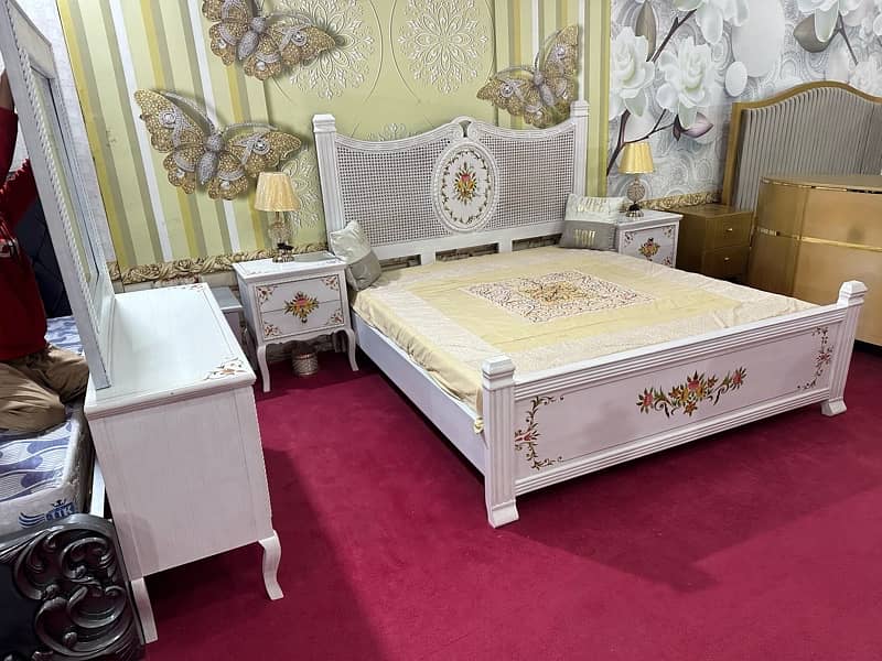 Double bed /side table/furniture/king size bed/wooden bed/dressing 5