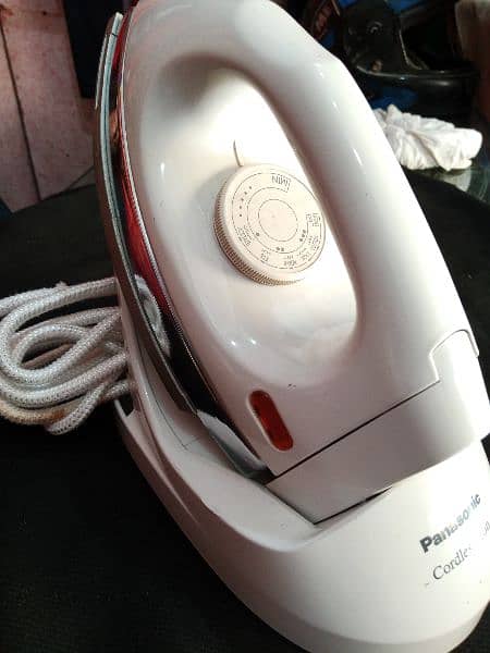 Panasonic cordless iron 0