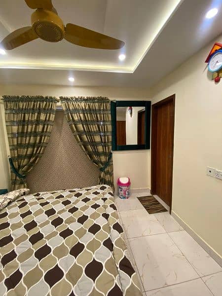 for rent fully luxury furnished apartment available in bahria town lhr 1