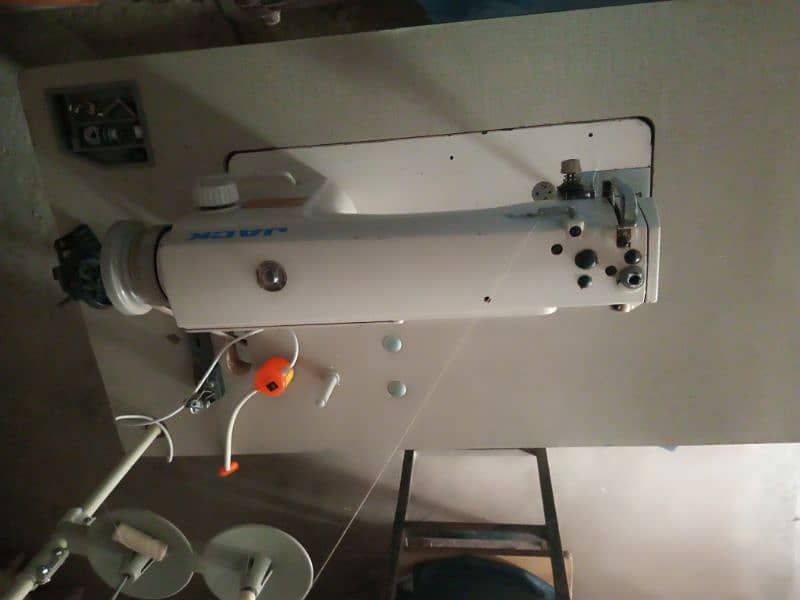jack sewing machine 1